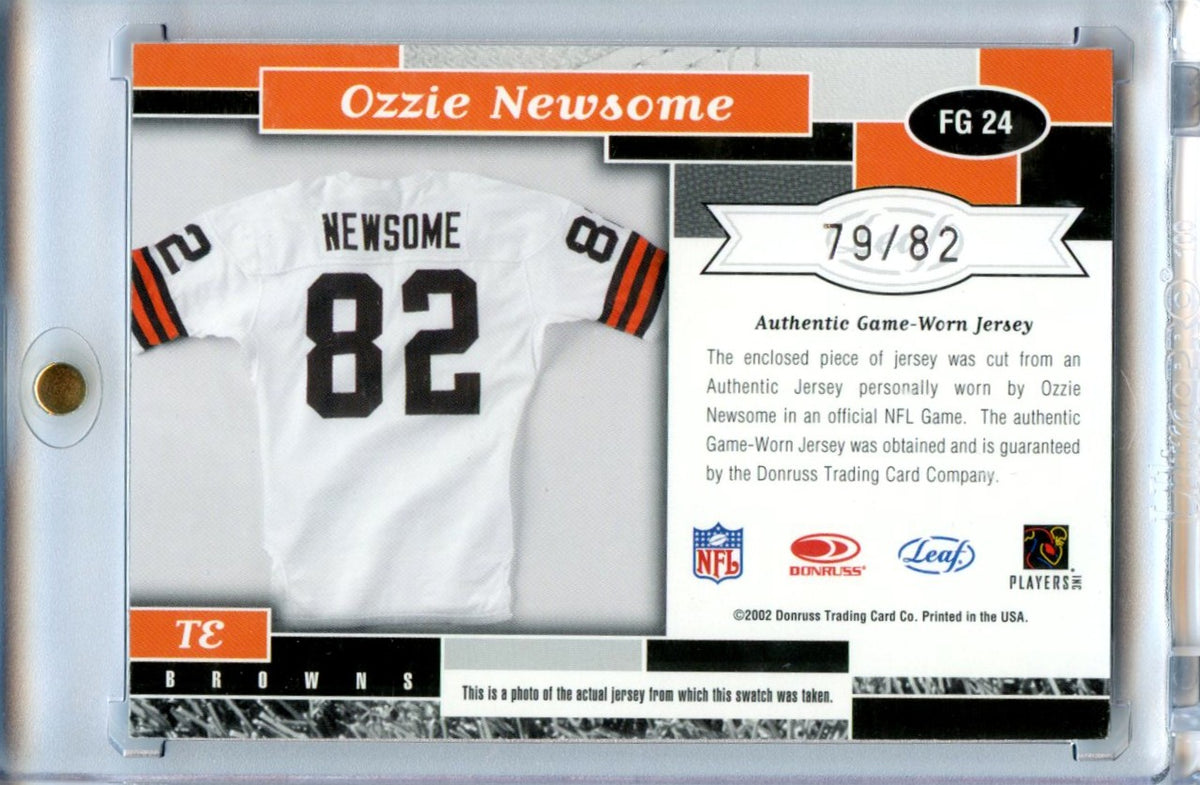 Ozzie Newsome 2002 Donruss Leaf Certified Fabrics Of The Game Patch Auto 79/82 #FG24-2