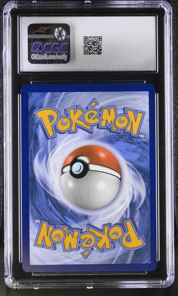 Alcremie V Ultra Rare, Holo 2021 Shining Fates #064/072 CGC 10-2