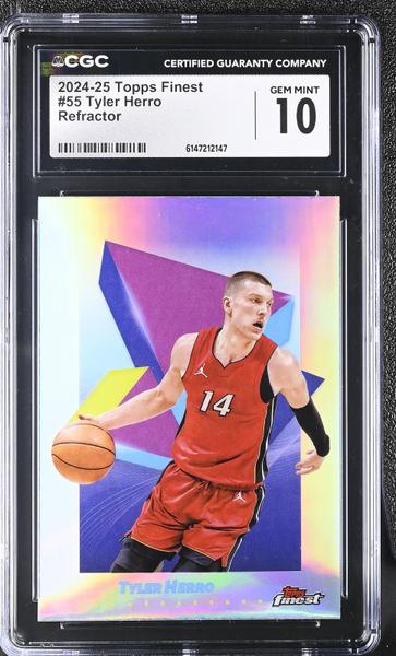 Tyler Herro Refractor 2024-25 Finest #55 CGC 10