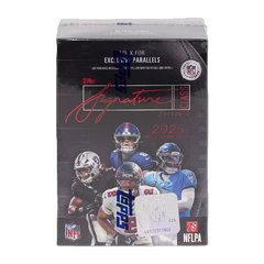 2025 Topps Signature Class Football Blaster Box **PRESALE**-1