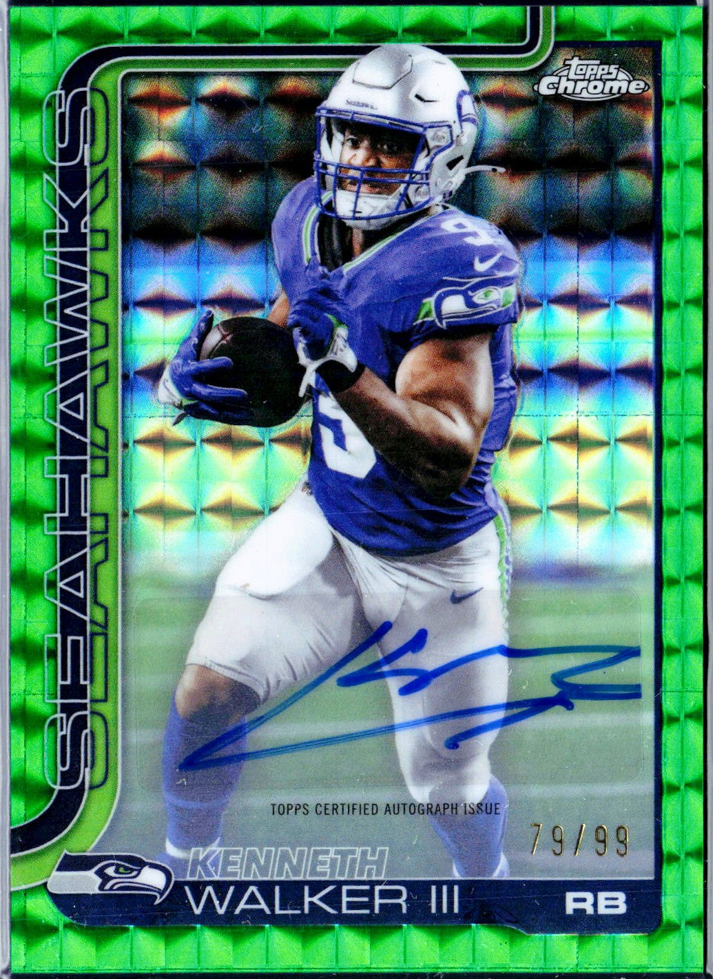 Kenneth Walker III 2025 Topps Chrome Green Geometric Auto SP 79/99