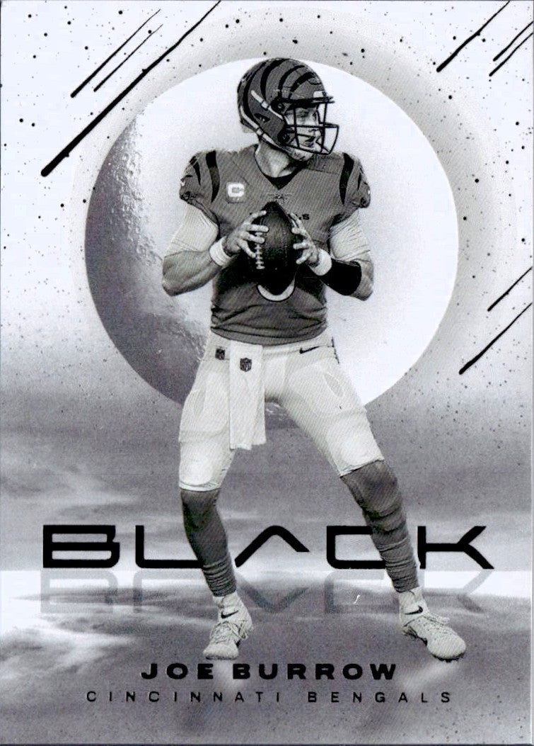 Joe Burrow 2022 Panini Black White Night SSP-1