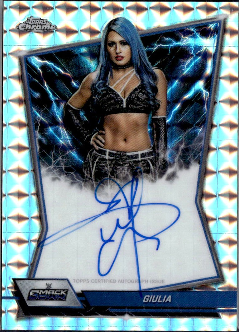 Giulia 2026 Topps Chrome WWE Geometric Blue Brand Auto-1