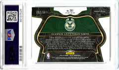 Giannis Antetokounmpo 2022-23 Panini Select Courtside White Disco Prizm SP 20/75 PSA 10-2