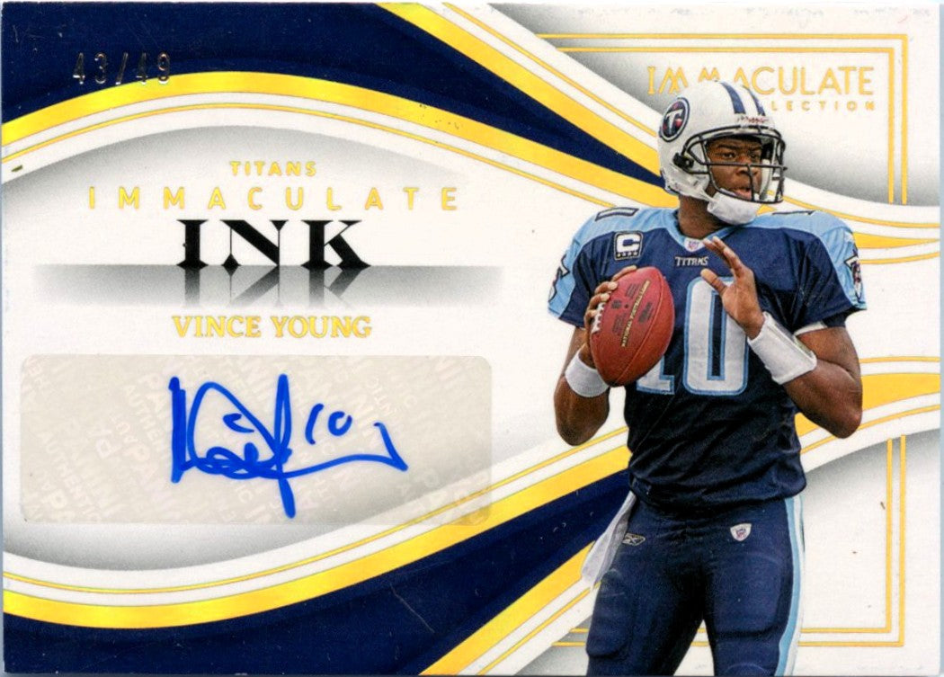 Vince Young 2023 Immaculate Holo Gold Immaculate Ink Auto SP 43/49-1