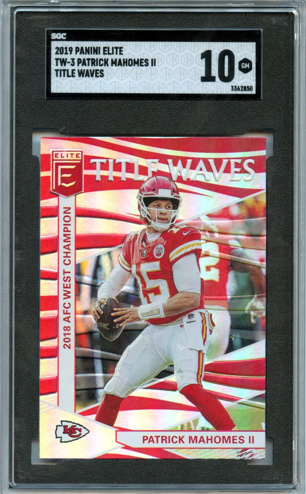 Patrick Mahomes II 2019 Donruss Elite Title Waves SGC 10-1