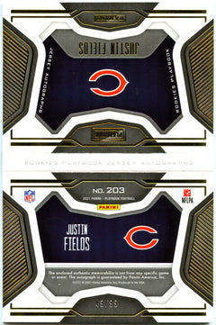 Justin Fields RC 2021 Panini Playbook Booklet Rookie Patch Auto SP 49/99-2